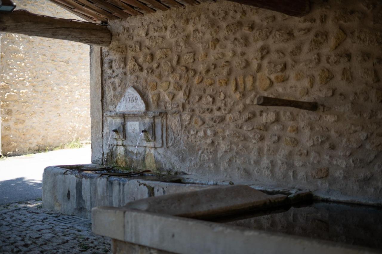 Une Chambre En Luberon Puyvert Екстер'єр фото